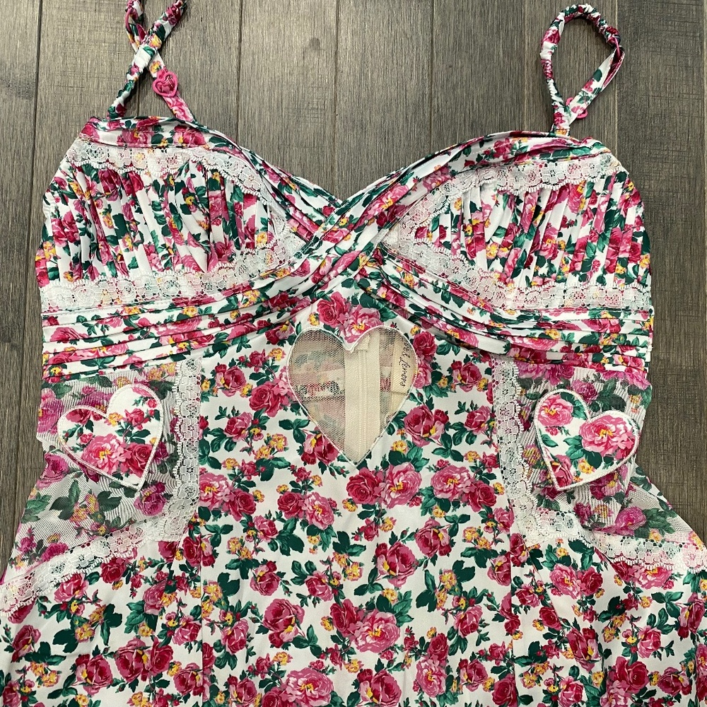 🎉HOST PICK 🎉 NWT For Love and Lemons 🍋 Heart Bloom Slip Dress - Picture 6 of 6